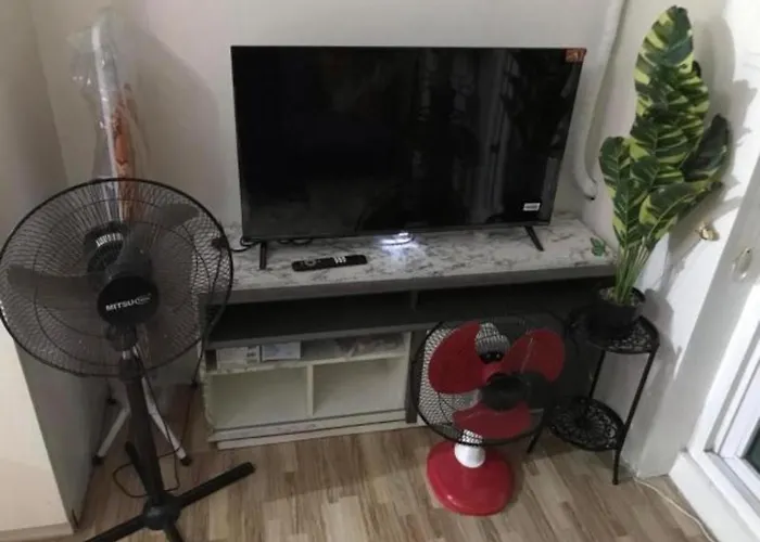 Caspers Cozy - Jazz Residences Tower A 4*